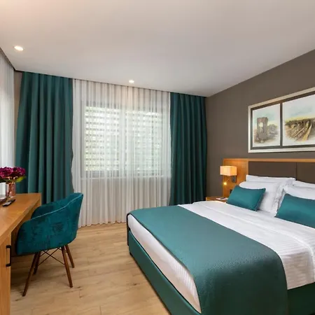 Pukka Hotel-2